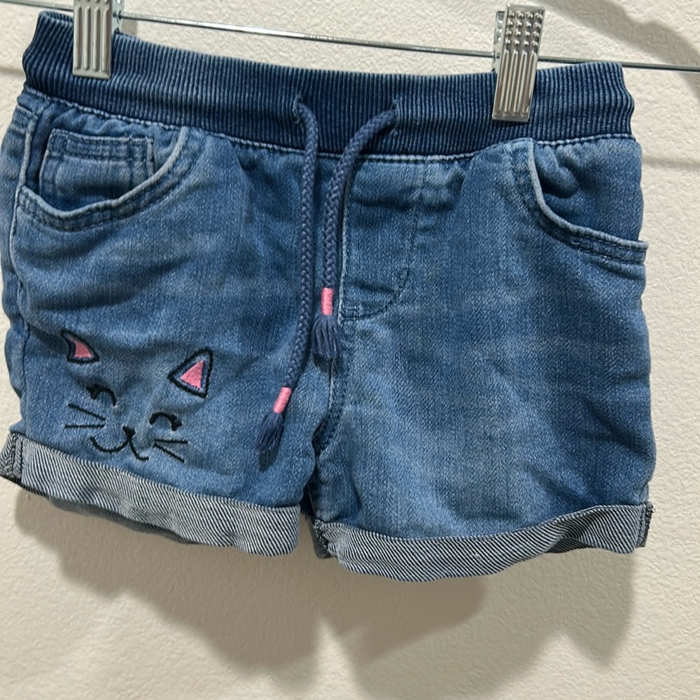 Cat and Jack Girl’s Jeans Short with Cat Face Detail
